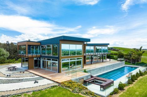 Photo of property in 183 Sandford Road, Ruakaka, Whangarei, 0171