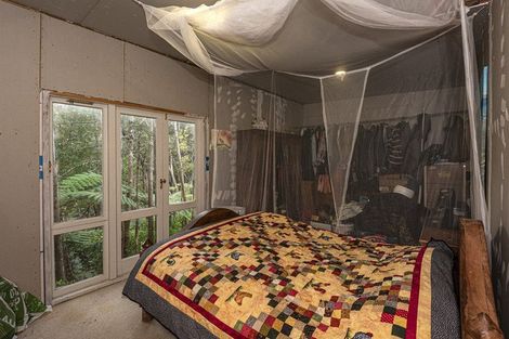 Photo of property in 74 Waiparera Road, Parua Bay, 0192