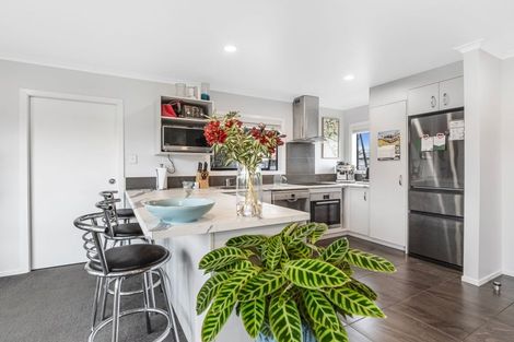 Photo of property in 4/9 Heath Street, Saint Andrews, Hamilton, 3200