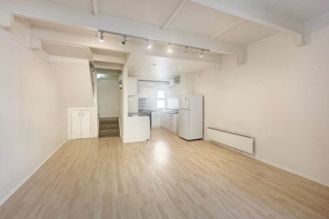 Photo of property in Sherwood Mews, 28r Bidwill Street, Mount Cook, Wellington, 6021