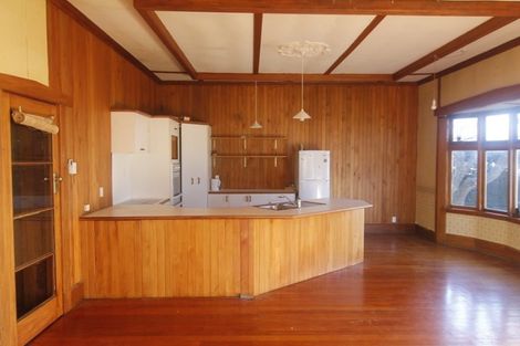 Photo of property in 38 Cleveland Street, Edgeware, Christchurch, 8013