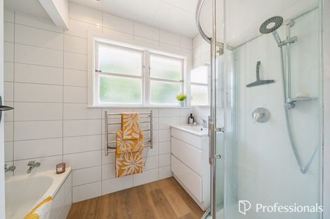 Photo of property in 10 Major Drive, Kelson, Lower Hutt, 5010