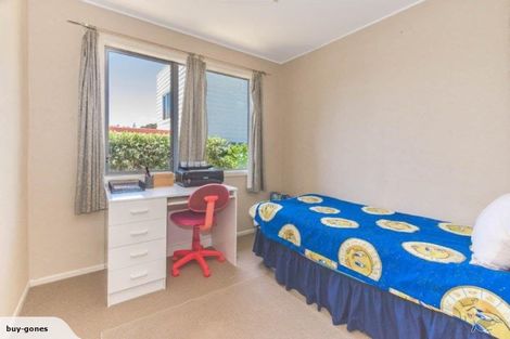 Photo of property in 16 Manly Street, Paraparaumu Beach, Paraparaumu, 5032