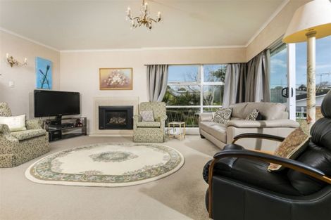 Photo of property in 26 Lyndhurst Road, Te Atatu South, Auckland, 0610