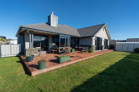 Photo of property in 12 Tawera Place, Te Anau, 9679
