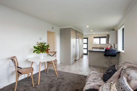 Photo of property in 2 Flower Street, Fairfield, Dunedin, 9018