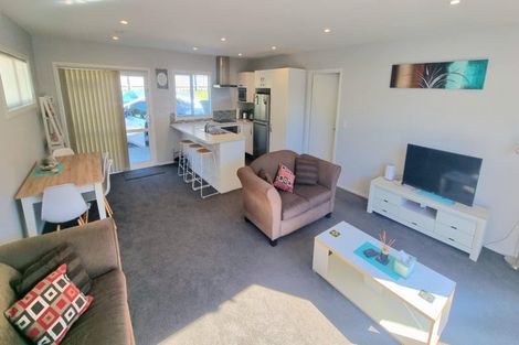 Photo of property in 2 Danden Way, Pukekohe, 2120