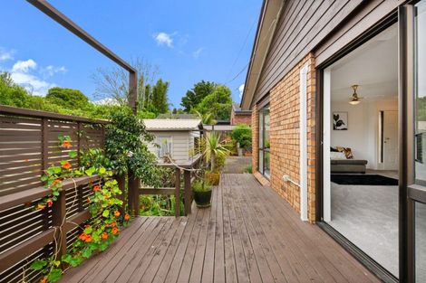 Photo of property in 5 Redmount Place, Red Hill, Papakura, 2110