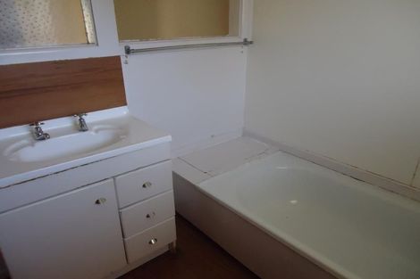 Photo of property in 1/13 Clyde Road, Upper Riccarton, Christchurch, 8041