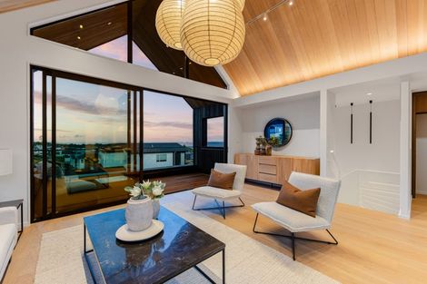 Photo of property in 53 Kumukumu Road, Long Bay, Auckland, 0630