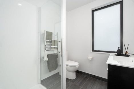 Photo of property in 175c Sutherland Road, Lyall Bay, Wellington, 6022