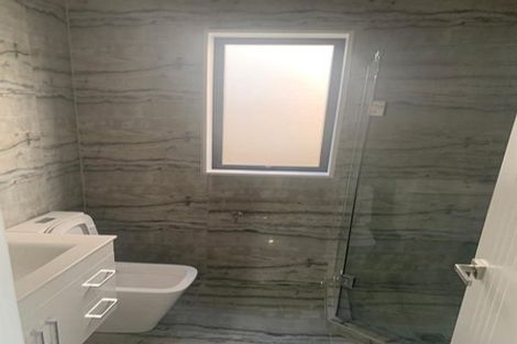 Photo of property in 11 Wyon Way, Flat Bush, Auckland, 2016