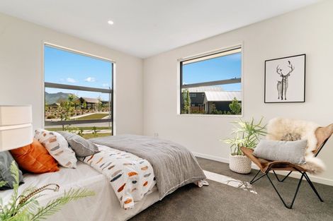 Photo of property in 8 Mount Burke Street, Wanaka, 9305