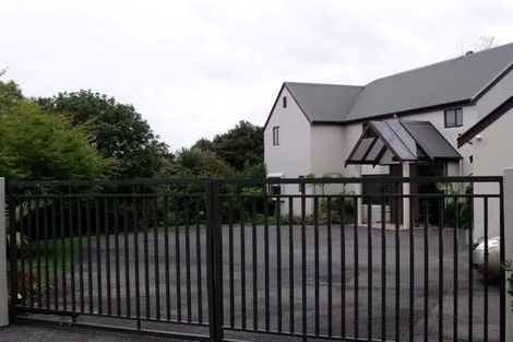 Photo of property in 26a Chedworth Drive, Glenfield, Auckland, 0629