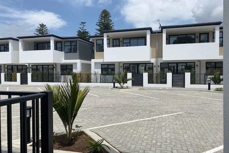 Photo of property in 3/447 Hibiscus Coast Highway, Orewa, 0931