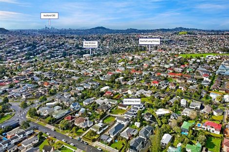 Photo of property in 240a Whitney Street, Blockhouse Bay, Auckland, 0600