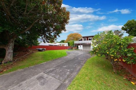 Photo of property in 49 Eskdale Road, Birkdale, Auckland, 0626