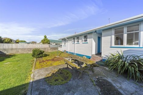 Photo of property in 22 Murray Avenue, Hawera, 4610