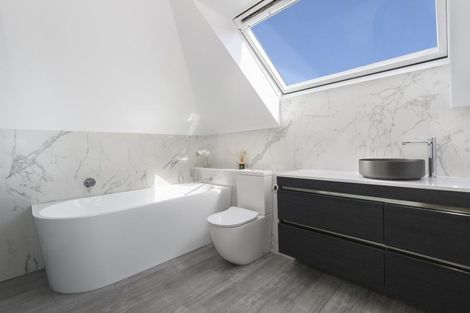 Photo of property in 76a Harbour Drive, Otumoetai, Tauranga, 3110