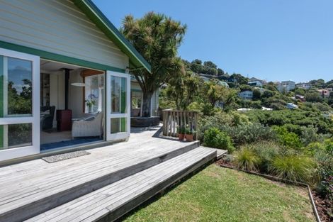 Photo of property in 99 Grafton Road, Roseneath, Wellington, 6011