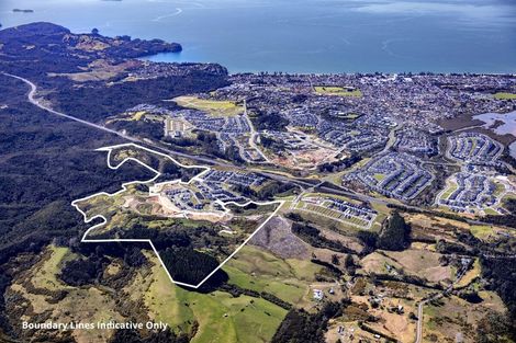 Photo of property in 226 Grand Drive, Orewa, 0931