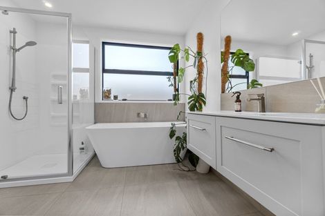 Photo of property in 107 Rangitahi Road, Raglan, 3225