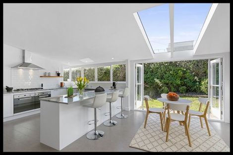 Photo of property in 27 Everest Street, Khandallah, Wellington, 6035