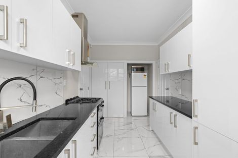 Photo of property in 120 Peverel Street, Riccarton, Christchurch, 8041