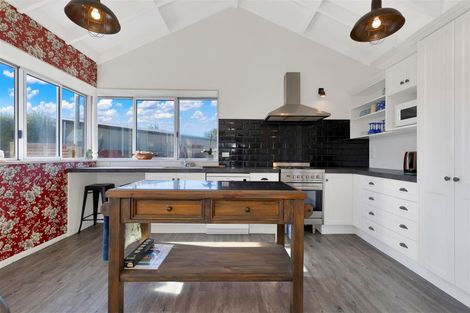 Photo of property in 18 Grierson Avenue, Amberley, 7481