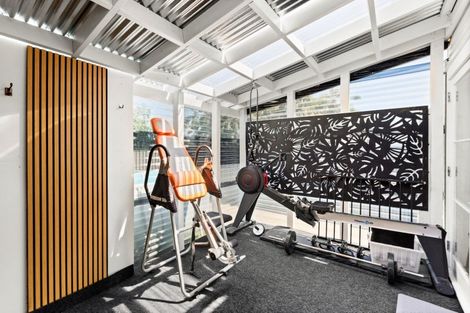 Photo of property in 1 Rutherford Road, Marewa, Napier, 4110