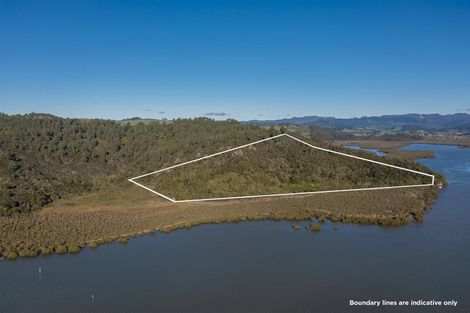 Photo of property in 295 Kopaki Point, Cooks Beach, Whitianga, 3591