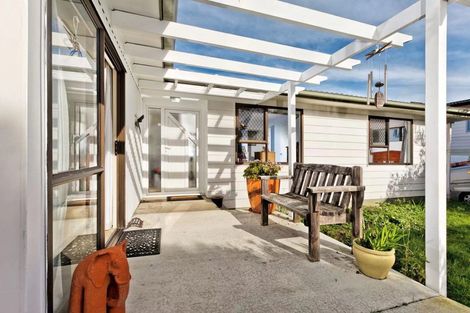 Photo of property in 93 Stapleford Crescent, Browns Bay, Auckland, 0630