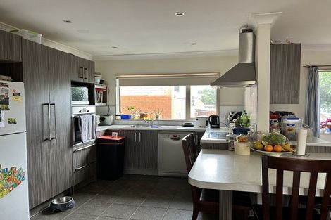 Photo of property in 7a Waterfront Road, Mangere Bridge, Auckland, 2022