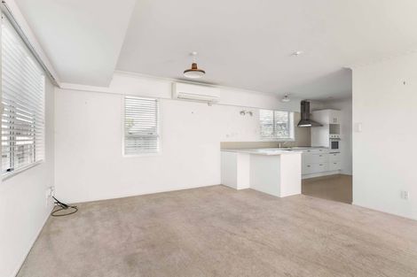 Photo of property in 312 Williamson Road, Whangamata, 3620