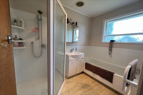 Photo of property in 7 Totara Drive, St Andrews, Hamilton, 3200