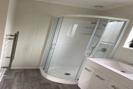 Photo of property in 103a Arawhata Road, Paraparaumu, 5032