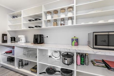 Photo of property in 9 Drower Glen, Flagstaff, Hamilton, 3210