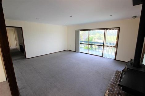Photo of property in 10 Anna Watson Road, Half Moon Bay, Auckland, 2012