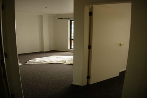 Photo of property in Courtenay Apartments, 406/120 Courtenay Place, Te Aro, Wellington, 6011