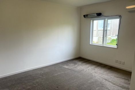 Photo of property in 1/3 Exmouth Road, Northcote, Auckland, 0627