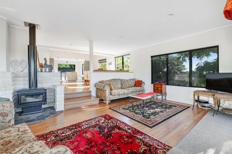 Photo of property in 33 Everard Avenue, Army Bay, Whangaparaoa, 0930