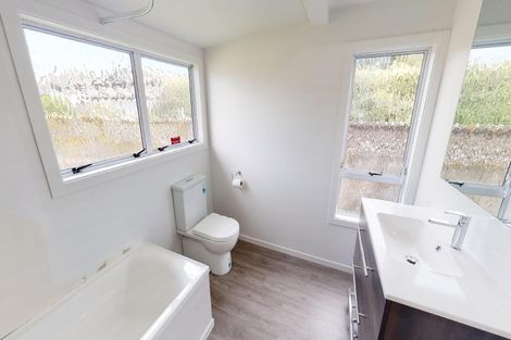 Photo of property in 118 Pahiatua Street, Hokowhitu, Palmerston North, 4410