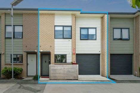 Photo of property in 16 Pangu Way, Mangere, Auckland, 2022