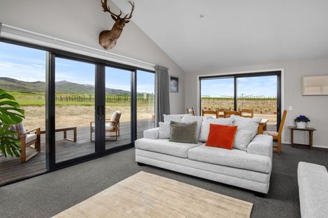 Photo of property in 39 Kordia Way, Waikerikeri, Alexandra, 9391