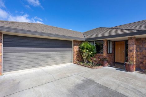 Photo of property in 21 Ruahine Street, Dannevirke, 4930