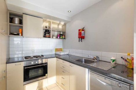 Photo of property in 30/31 Poulson Street, Addington, Christchurch, 8024