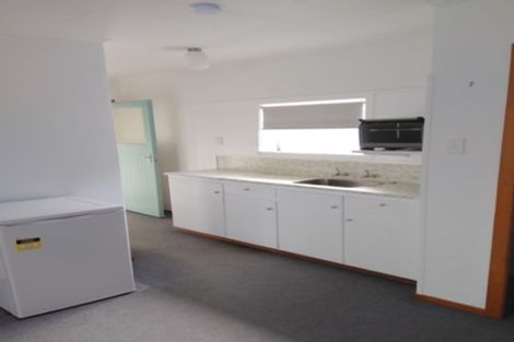 Photo of property in 25 Fulford Street, New Plymouth, 4310