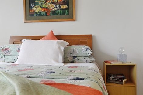 Photo of property in 127d Parrs Cross Road, Glen Eden, Auckland, 0612