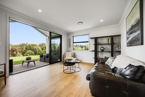 Photo of property in 2 Awatiro Drive, Kaukapakapa, 0871