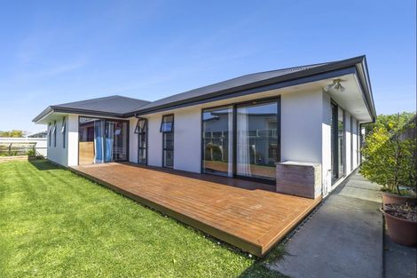 Photo of property in 9 Kuini Place, Motueka, 7120